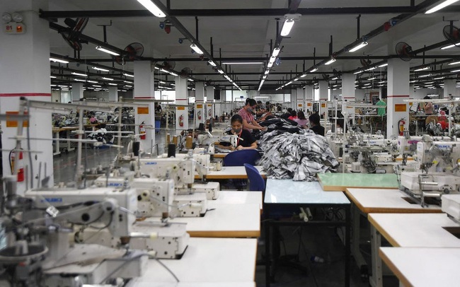 Reuters: Việt Nam tăng tốc sẽ gỡ nút thắt cho chuỗi cung ứng toàn cầu năm 2022