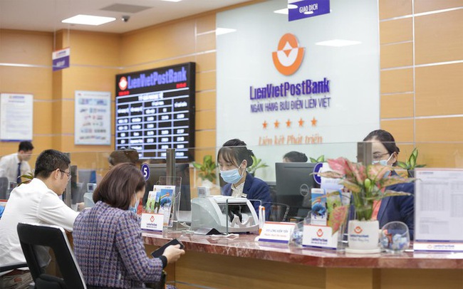 VNPost bán 10% vốn LienVietPostBank: 7 Nhà đầu tư đã mua 800 cp, giá cao nhất lên tới 31.000 đồng