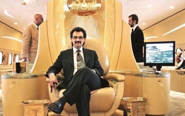 Hoàng tử Al Waleed Bin Talal chủ mới của đội banh Chelsea
