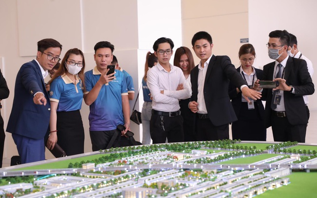 HoREA hiến kế bảo vệ người mua nhà khi chủ đầu tư bàn giao nhà chậm tiến độ