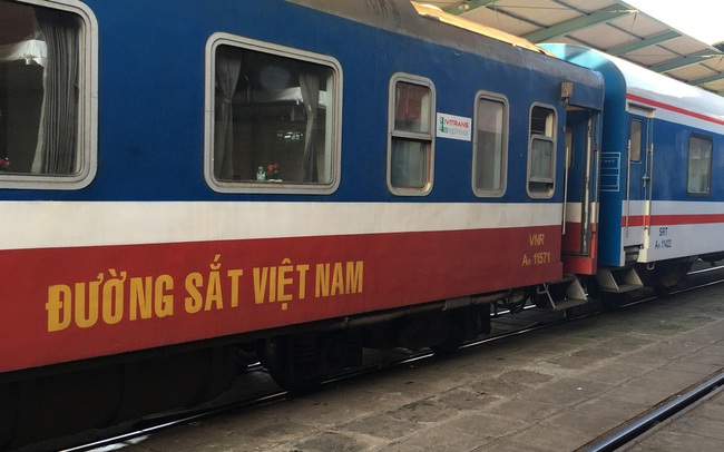 Lỗ gần 700 tỷ trong 2 năm Covid, Công ty Vận tải đường sắt Hà Nội (HRT) và Vận tải đường sắt Sài Gòn (SRT) sẽ được hợp nhất thành một