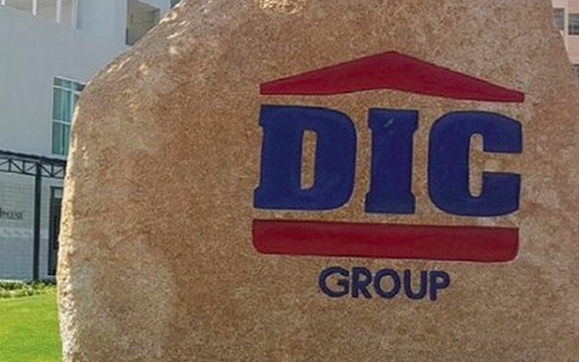 Thị giá trượt dốc với loạt lệnh bán lớn, CEO DIC Corp: "Tôi và Chủ tịch liên hệ hàng ngày với Him Lam, yêu cầu họ không có động thái làm áp lực quá đến cổ phiếu DIG"