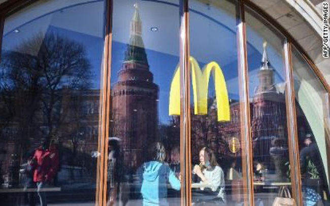 Bất chấp hàng triệu USD thức ăn tồn kho, McDonald vẫn lên kế hoạch "rút lui" khỏi Nga