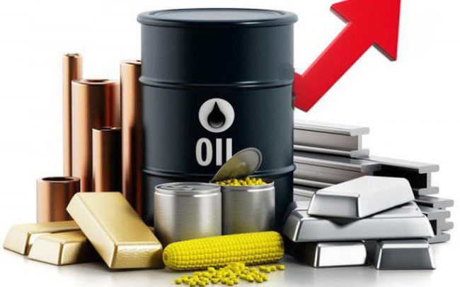Thị trường ngày 02/6: Giá dầu, vàng, đồng, quặng sắt, cao su, cà phê đồng loạt tăng