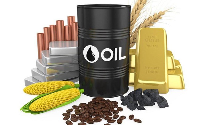 Thị trường ngày 4/6: Giá dầu tiến sát 120 USD/thùng, vàng và nông sản giảm