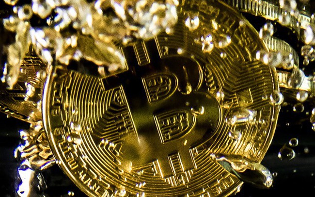 Dự báo sốc: Bitcoin có thể chạm đáy 14.000 USD trong năm 2022, hàng nghìn đồng tiền số sụp đổ trong chuỗi blockchain đứt gãy