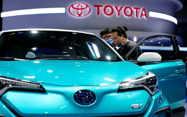 Toyota đứng đầu thế giới về doanh số bán xe nửa đầu năm 2022
