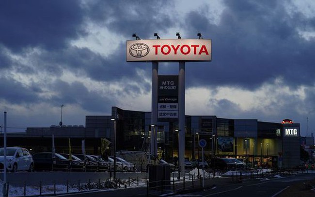 Nhìn vào Toyota để thấy sản xuất 1 chiếc ô tô đang khó khăn như thế nào