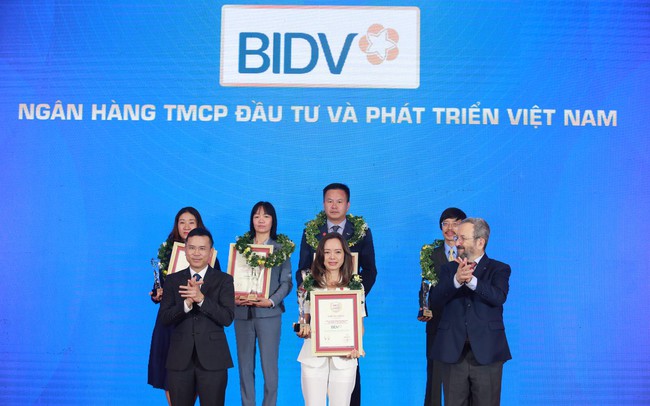 BIDV nằm trong Top 10 Ngân hàng thương mại Việt Nam uy tín nhất 2022