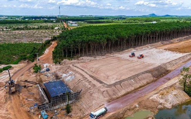 Nền kinh tế tiếp tục ‘vượt bão’