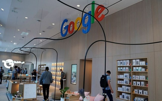 Kỳ tích 20 năm của Google vỡ vụn vì ChatGPT: ‘Cỗ máy quảng cáo’ bị yêu cầu chia tách, làn sóng gây chấn động thị trường 500 tỷ USD sắp dâng cao Kỳ tích 20 năm của Google vỡ vụn vì ChatGPT: ‘Cỗ máy quảng cáo’ bị yêu cầu chia tách, làn sóng gây chấn động thị trường 500 tỷ USD sắp dâng cao