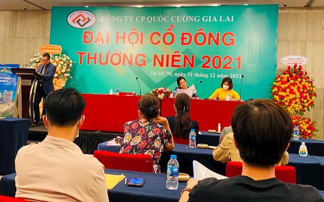 6 năm sau “siêu dự án” Phước Kiển: QCGL thua lỗ trở lại, doanh thu bán dự án thấp kỷ lục, lãnh đạo chi tiền túi cho mượn cả trăm tỷ 6 năm sau “siêu dự án” Phước Kiển: QCGL thua lỗ trở lại, doanh thu bán dự án thấp kỷ lục, lãnh đạo chi tiền túi cho mượn cả trăm tỷ
