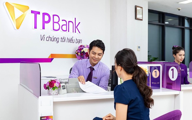 Vì sao tăng trưởng tiền gửi của TPBank lên tới gần 40%, cao vượt trội so với toàn ngành?