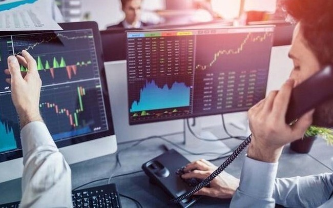 Phiên 9/3: Tự doanh CTCK bán ròng hơn trăm tỷ đồng trên diện rộng, xả mạnh STB Phiên 9/3: Tự doanh CTCK bán ròng hơn trăm tỷ đồng trên diện rộng, xả mạnh STB