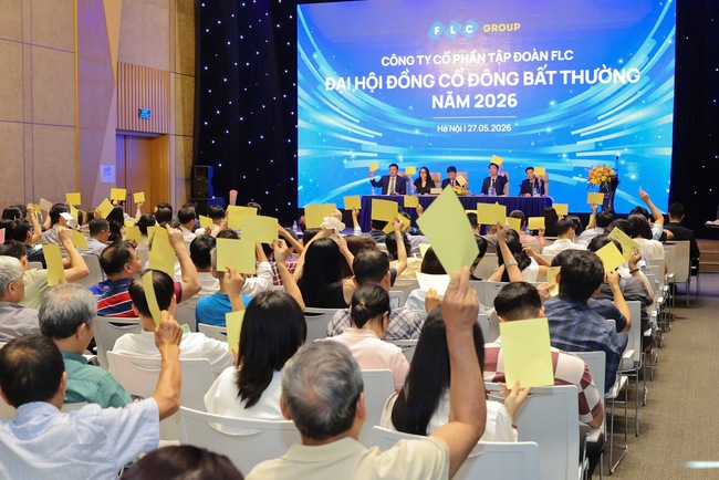 ĐHCĐ bất thường FLC: Chủ tịch sắp tới của FLC sẽ không phải ông Trịnh Văn Quyết dù ông xuất hiện ở đại hội và gửi lời cảm ơn cổ đông đã ủng hộ- Ảnh 2.