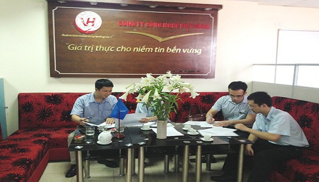 Vụ hơn 14.000 thuê bao điện thoại bị nghe lén: Bắt tạm giam Phó Giám đốc Cty Việt Hồng và đồng phạm