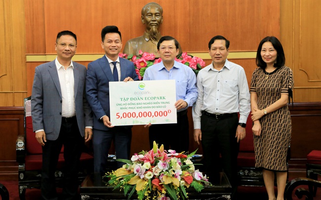 Ecopark ủng hộ đồng bào nghèo miền Trung 5 tỷ đồng khắc phục hậu quả bão lũ Ecopark ủng hộ đồng bào nghèo miền Trung 5 tỷ đồng khắc phục hậu quả bão lũ