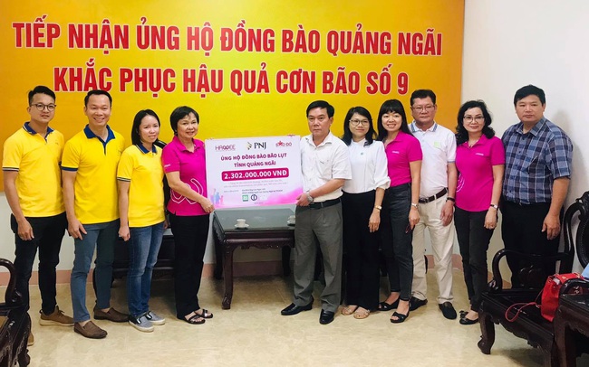 PNJ chung sức hỗ trợ người dân Quảng Ngãi sau cơn bão số 9 PNJ chung sức hỗ trợ người dân Quảng Ngãi sau cơn bão số 9