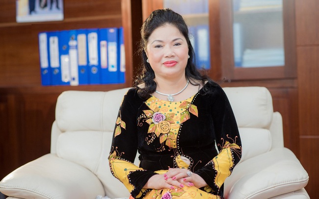 Doanh nhân Vũ Thị Thà: Uy tín là tài sản, kỷ cương là sức mạnh Doanh nhân Vũ Thị Thà: Uy tín là tài sản, kỷ cương là sức mạnh