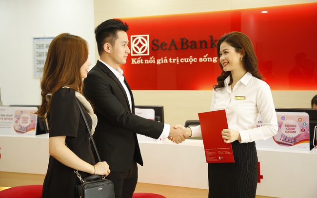Ngân hàng đồng hành cùng doanh nghiệp bằng giải pháp tài chính Ngân hàng đồng hành cùng doanh nghiệp bằng giải pháp tài chính