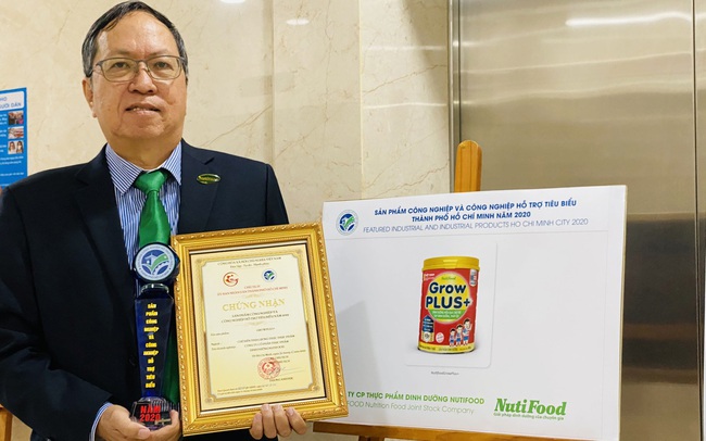 Nutifood GrowPLUS+ được vinh danh Sản phẩm tiêu biểu TP.HCM năm 2020 Nutifood GrowPLUS+ được vinh danh Sản phẩm tiêu biểu TP.HCM năm 2020