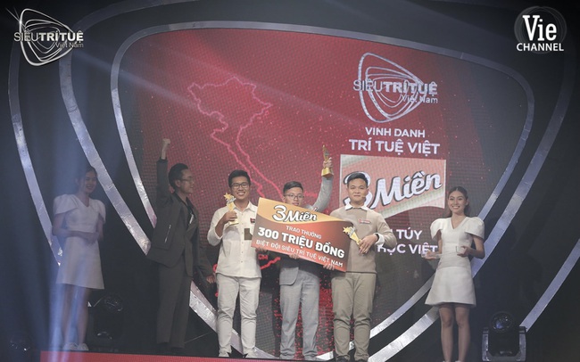 3 thí sinh Siêu trí tuệ xuất sắc giành giải Trí Tuệ Việt 3 Miền trị giá 300 triệu đồng! 3 thí sinh Siêu trí tuệ xuất sắc giành giải Trí Tuệ Việt 3 Miền trị giá 300 triệu đồng!