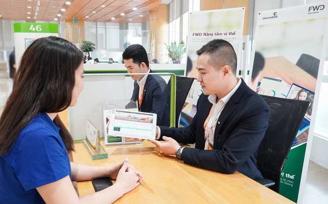 "FWD Nâng tầm vị thế" mang lại nhiều quyền lợi đột phá "FWD Nâng tầm vị thế" mang lại nhiều quyền lợi đột phá