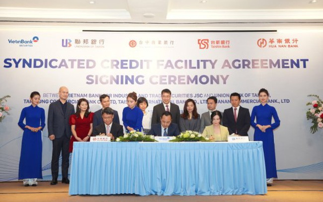 Lễ ký kết hợp đồng giữa Vietinbank Securities và các Ngân hàng Đài Loan Lễ ký kết hợp đồng giữa Vietinbank Securities và các Ngân hàng Đài Loan
