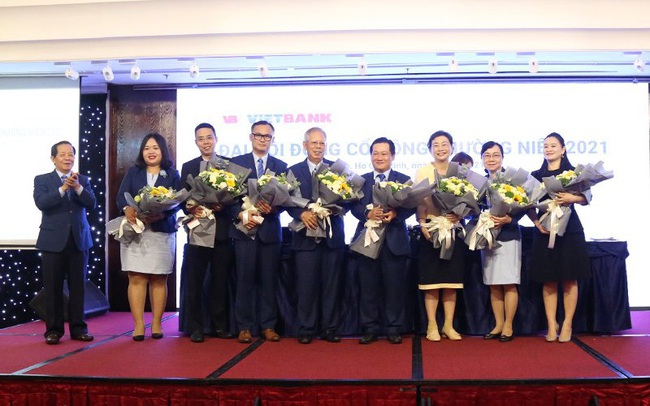 Vietbank đặt mục tiêu tăng tổng tài sản lên 120.000 tỷ đồng trong năm 2021 Vietbank đặt mục tiêu tăng tổng tài sản lên 120.000 tỷ đồng trong năm 2021