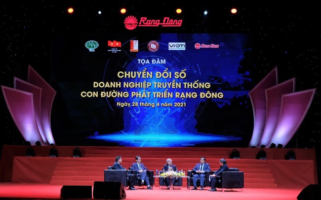 Chìa khoá để doanh nghiệp công nghiệp truyền thống chuyển đổi số thành công Chìa khoá để doanh nghiệp công nghiệp truyền thống chuyển đổi số thành công