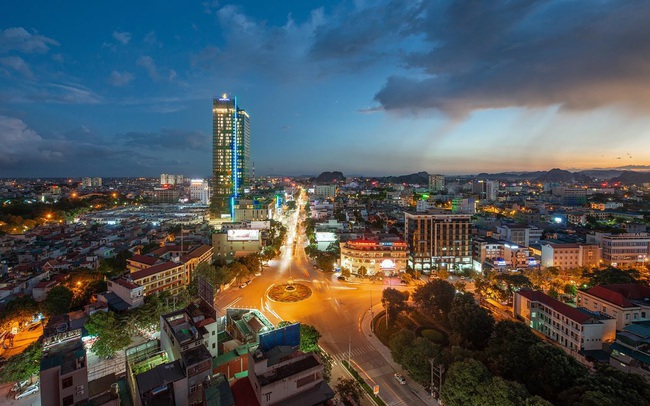 Đón sóng BĐS cuối năm, nhà đầu tư rót tiền vào đâu?