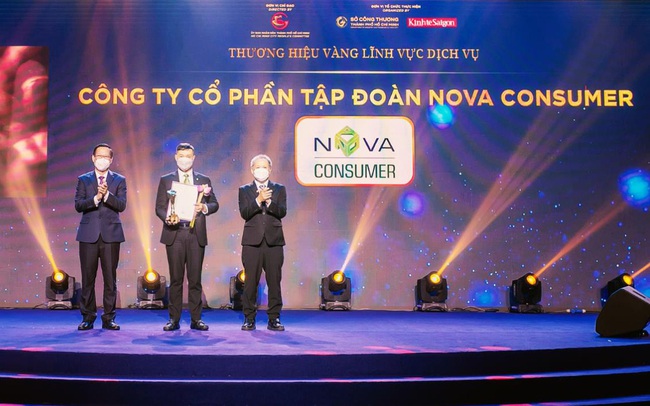 Thương hiệu vàng TPHCM 2021 xướng danh Nova Consumer Thương hiệu vàng TPHCM 2021 xướng danh Nova Consumer