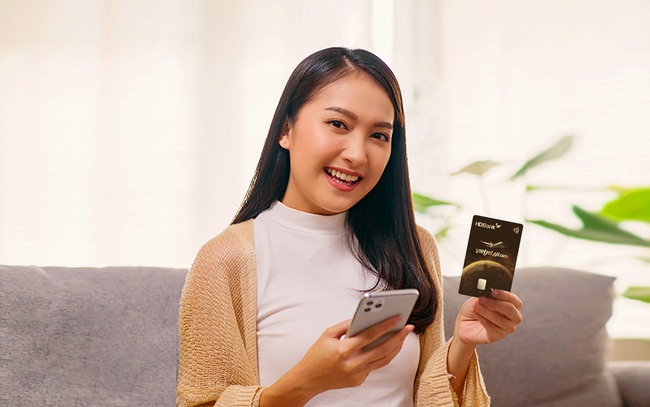 Thẻ Tín dụng HDBank Vietjet Platinum: Du lịch sành điệu, chi tiêu siêu hời