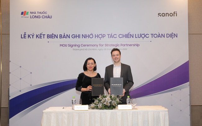 FPT Long Châu hợp tác chiến lược toàn diện với Sanofi CHC