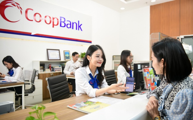 Co-opBank hợp tác Quỹ tín dụng nhân dân triển khai dịch vụ ngân hàng số
