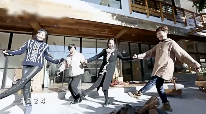 5 phụ nữ độc thân U60 góp 6,7 tỷ đồng ra ngoại ô xây nhà dưỡng già: “Chúng tôi đã làm bạn 20 năm, sẽ bên nhau hết quãng đời còn lại”- Ảnh 13. 5 phụ nữ độc thân U60 góp 6,7 tỷ đồng ra ngoại ô xây nhà dưỡng già: “Chúng tôi đã làm bạn 20 năm, sẽ bên nhau hết quãng đời còn lại”- Ảnh 13.