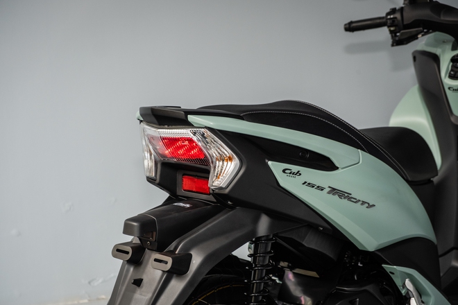 Yamaha Tricity 155 về Việt Nam: Bánh kép phía trước cho người người thích 'độc lạ', giá quy đổi từ 103 triệu đồng- Ảnh 19. Yamaha Tricity 155 về Việt Nam: Bánh kép phía trước cho người người thích 'độc lạ', giá quy đổi từ 103 triệu đồng- Ảnh 19.