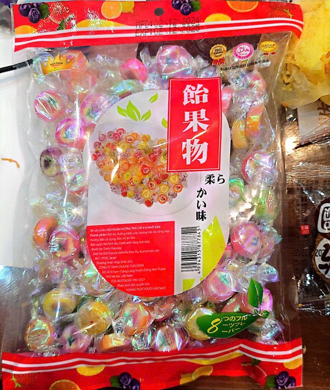 Công nghệ 'phù phép' hàng tấn kẹo Trung Quốc thành hàng Nhật- Ảnh 4. Công nghệ 'phù phép' hàng tấn kẹo Trung Quốc thành hàng Nhật- Ảnh 4.