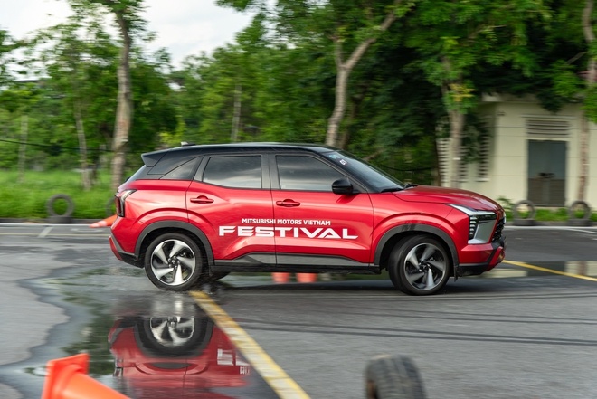 Vắt sức Mitsubishi Xforce leo dốc cao 8 mét và loạt bài thử ra trò, lại còn free tại Hà Nội- Ảnh 25. Vắt sức Mitsubishi Xforce leo dốc cao 8 mét và loạt bài thử ra trò, lại còn free tại Hà Nội- Ảnh 25.