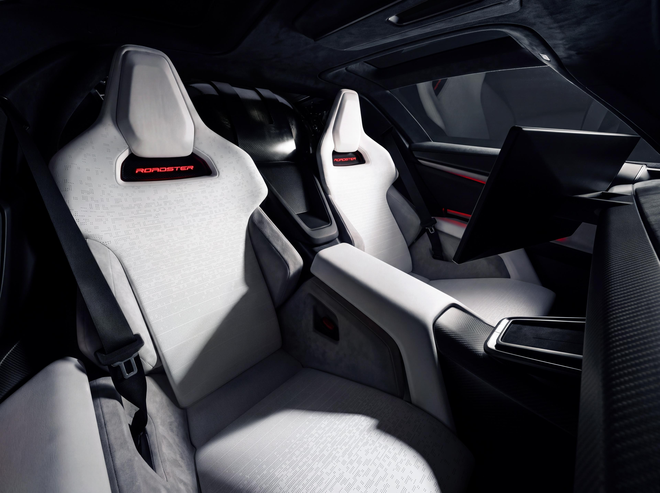 Tỷ phú Elon Musk vừa cho ô tô “diễn xiếc”: Lộn ngược giữa không trung rồi hạ cánh an toàn, mất chưa đến 1 giây để tăng tốc từ 0 lên 96km/h  - Ảnh 9.