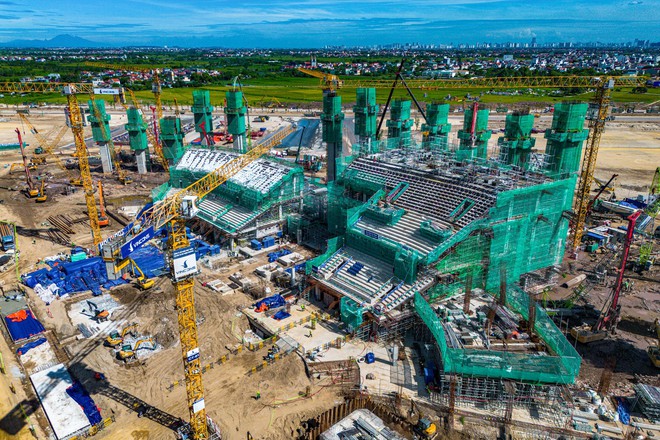 Công trình thuộc đại dự án hơn 900 nghìn tỷ ở Hà Nội khiến khách Úc ngỡ ngàng: “Bạn đang ở một đất nước phát triển nhanh nhất thế giới” - Ảnh 5.