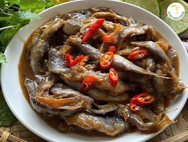 Việt Nam có loại cá miền Tây được mùa đúng 3 tháng này, đắt hơn cá rô phi, diêu hồng: Đổi lại giàu canxi, thịt mềm, ăn được cả xương- Ảnh 5.