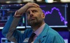 Dow Jones rớt 2.700 điểm, S&P 500 giảm hơn 11%, hệ thống ngừng giao dịch tự động lại được kích hoạt