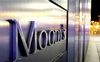 Moody’s xem xét hạ tín nhiệm 3 công ty tài chính, 2 ngân hàng là VPBank và SHB
