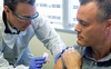 Vắc-xin COVID-19 triển vọng nhất của Mỹ thử nghiệm giai đoạn cuối trên 30.000 người, tất cả người được tiêm trong giai đoạn 1 đều miễn dịch