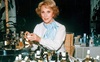 Tấm gương Estee Lauder: Khởi nghiệp từ lọ thuốc ghẻ đến bà chủ người Do Thái của đế chế tỷ USD sở hữu DKNY, MAC (P.1)