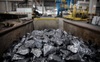 Thế giới đối mặt với cú sốc mới: Chưa đầy 2 tháng, một kim loại được dùng để sản xuất mọi thứ tăng giá 300%
