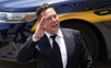 Thuế không phải là lý do duy nhất khiến Elon Musk ồ ạt bán cổ phiếu Tesla?