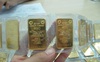 Vì sao giá vàng SJC cao hơn thế giới trên 7 triệu đồng/lượng?