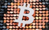 Bloomberg: Bitcoin đang đối mặt với khoảnh khắc 'được ăn cả ngã về không'